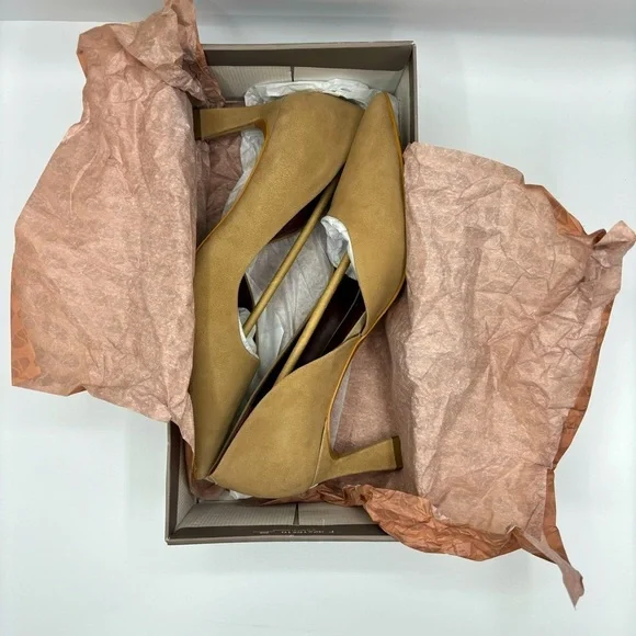 Franco Sarto Women's Tana Pointed Toe D'Orsay Mid Heel Pump Size 10 - Picture 10 of 15